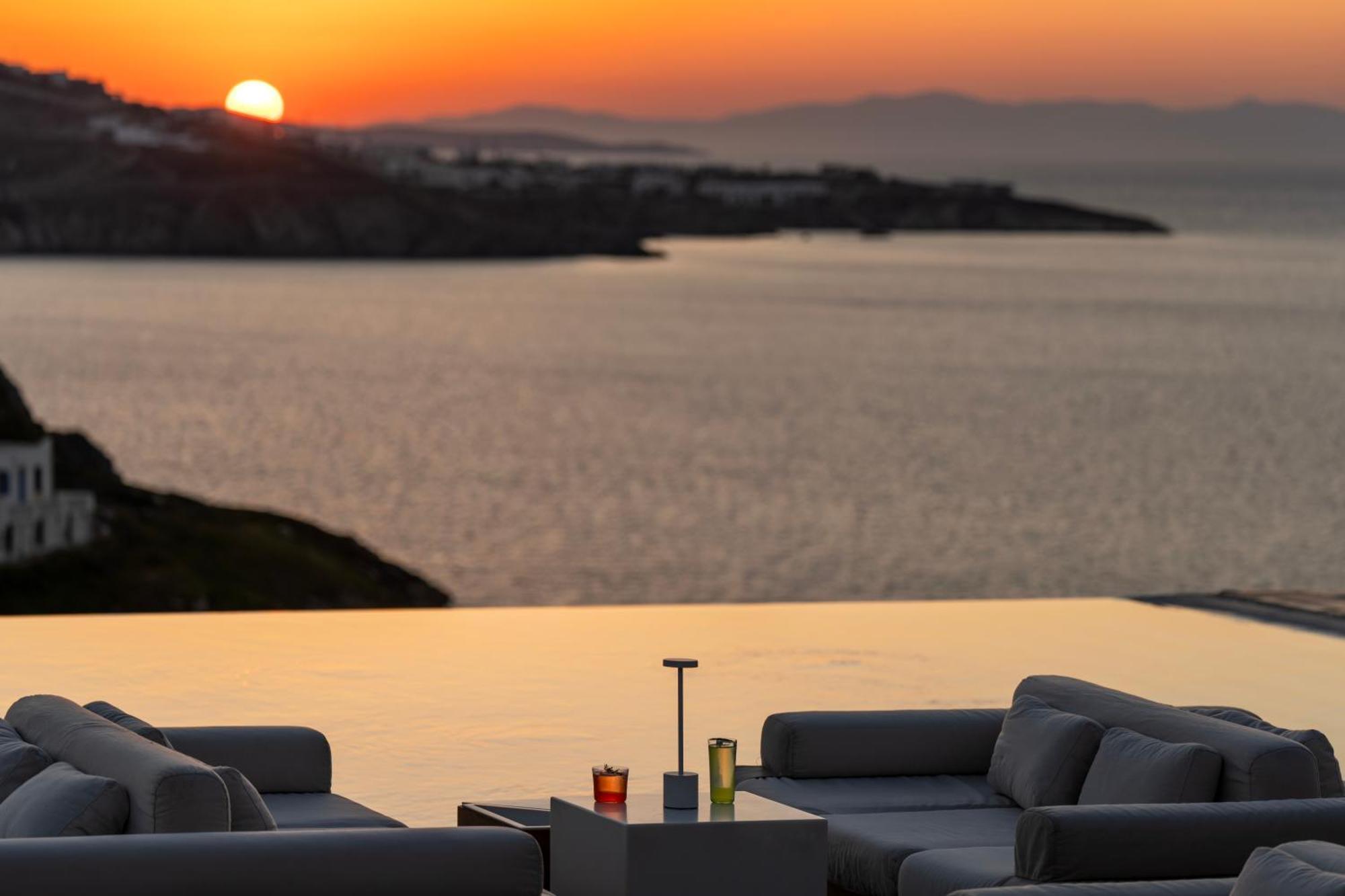 Bill&Coo Mykonos-The Leading Hotels Of The World (Adults Only) Mykonos Town ภายนอก รูปภาพ